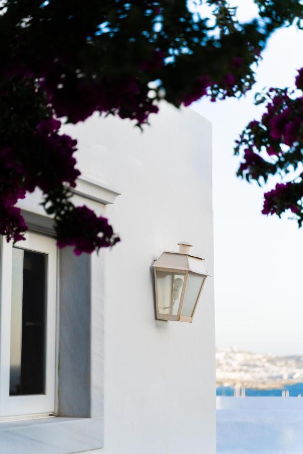 Rhenia Hotel Tourlos Exterior foto