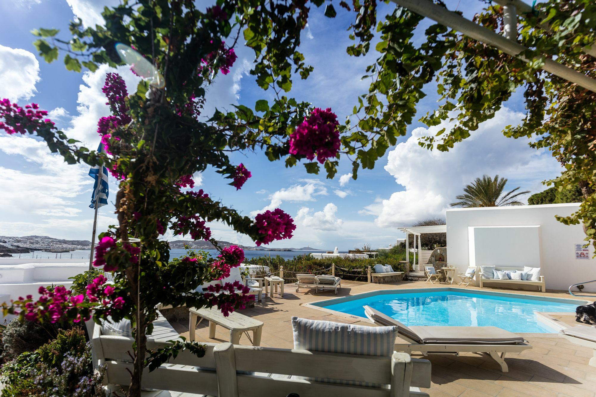 Rhenia Hotel Tourlos Exterior foto